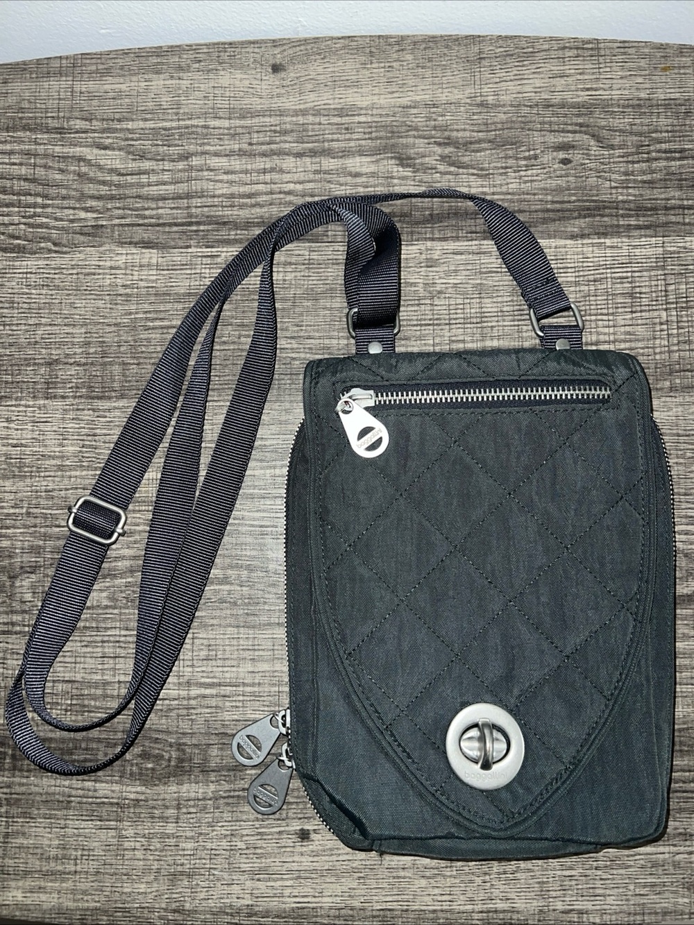 BRAND NEW Baggallini Quilted Nylon Crossbody Bag Twist-Lock NWOT